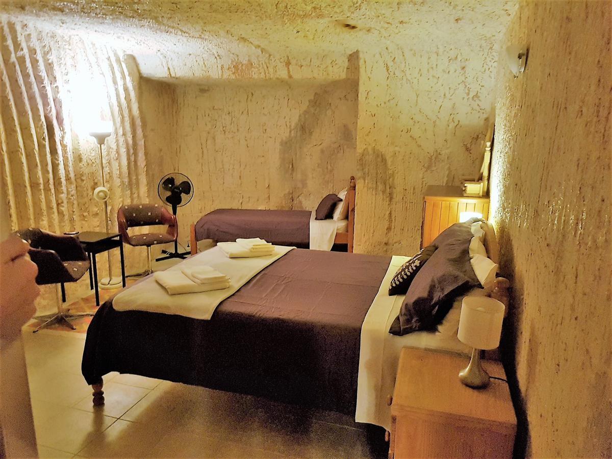 Underground Gem Apartment คูเบอร์เพดี ภายนอก รูปภาพ
